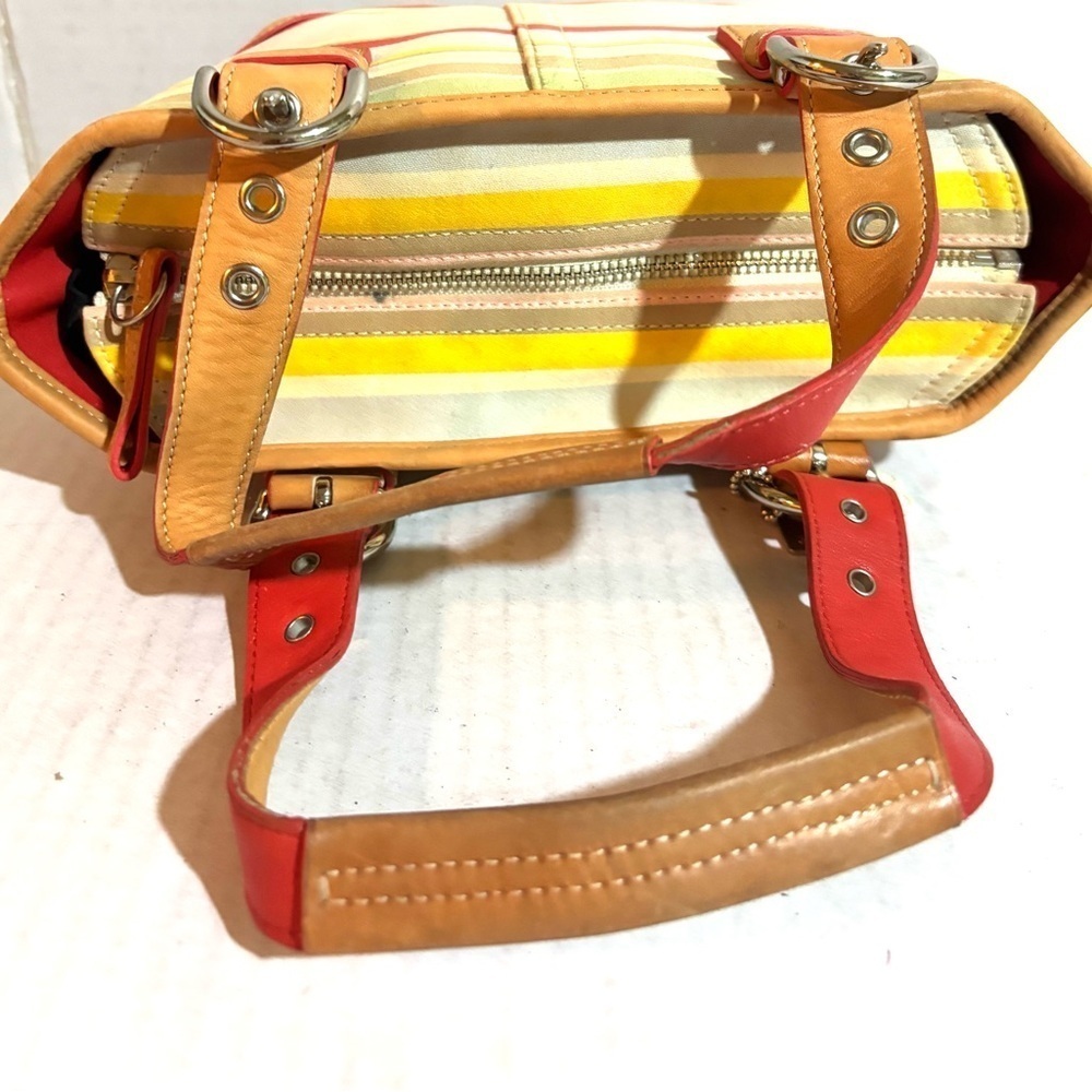 Coach vintage nylon satchel handbag - Picture 9 of 9